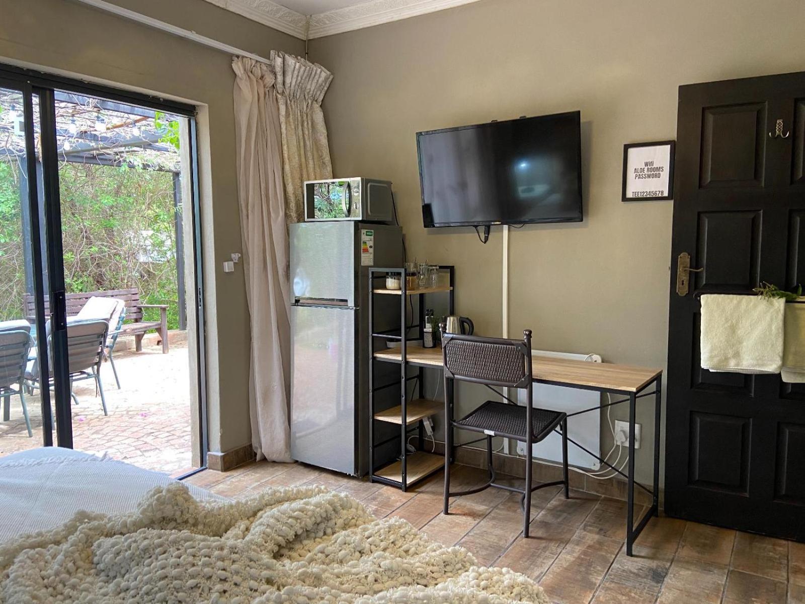 Aloe Guesthouse Klerksdorp Rom bilde