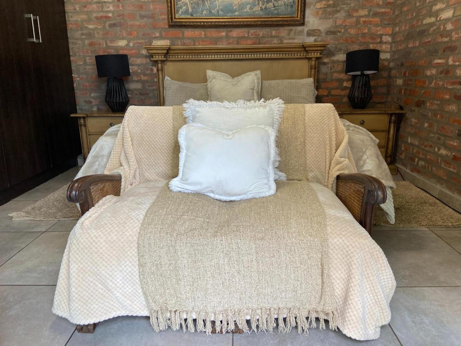 Aloe Guesthouse Klerksdorp Rom bilde